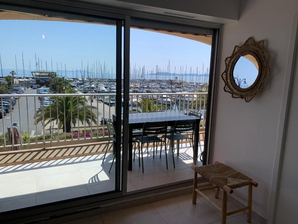 Ferienwohnung Vue Sur Les Iles D'Or Hyères Exterior foto